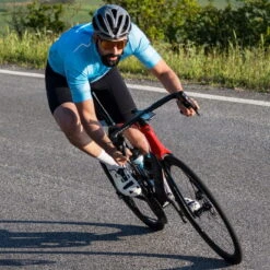 Garmin Edge 1040 Fietsnavigatie - Zwart 15 Garmin Edge 1040 Fietsnavigatie - Zwart -Fietsenwinkel garmin edge 1040 5 1253232